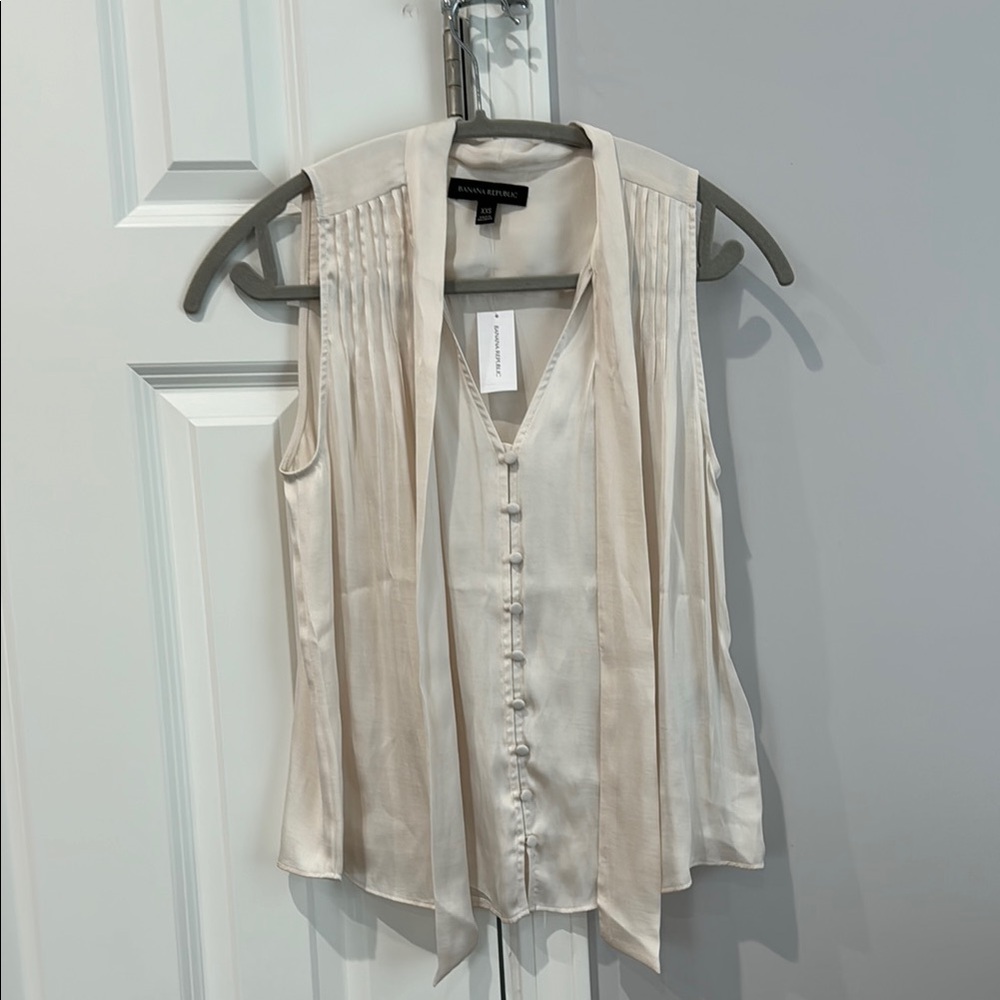 Cream Sleeveless Top